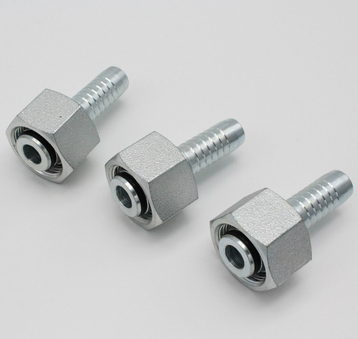 Metric female 24° cone seal straight L.T./ISO 8434-1/DIN 3861 -20411